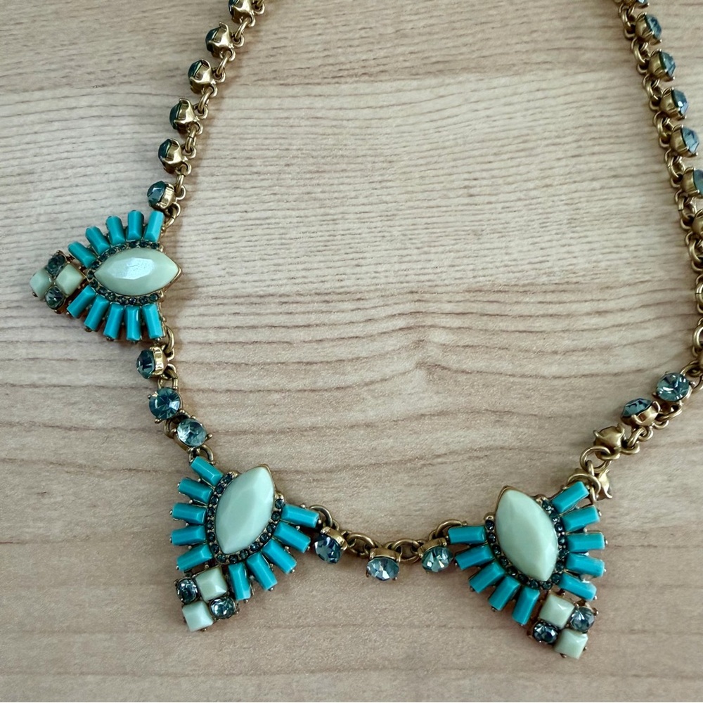 • jcrew statement necklace •